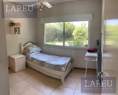 Imagen 20 de 25 de Casa En Venta - Barrio Boulevares