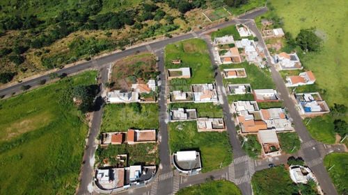 Imagem 8 de 10 de Terrenos - Ref: V13065