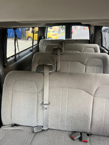 Chevrolet Express 6.0ls C 15 Pas At