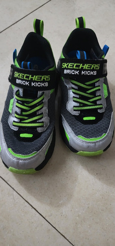 Zapatos Deportivos Skechers Talla 35 Usados 