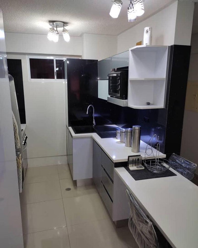 Imagen 4 de 12 de Venta De Apartamento En Res. Las Marias Ve02-702sc-cort