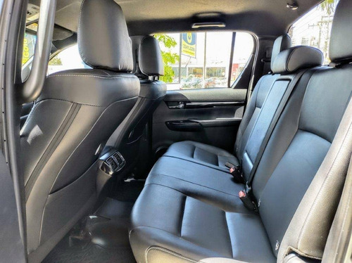 Imagem 6 de 8 de Toyota Hilux 2.8 Srx 4x4 Cd 16v Diesel 4p Automático