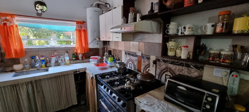 Imagen 14 de 26 de En Venta Casa Americana En Ciudad Jardin 3 Ambientes Con Fondo Zona Colegio Industrial En Calle Semicerrada