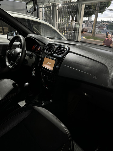 Renault Logan 1.0 Zen 12v 4p 5 marchas