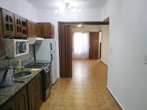 Casa En Alquiler La Plata