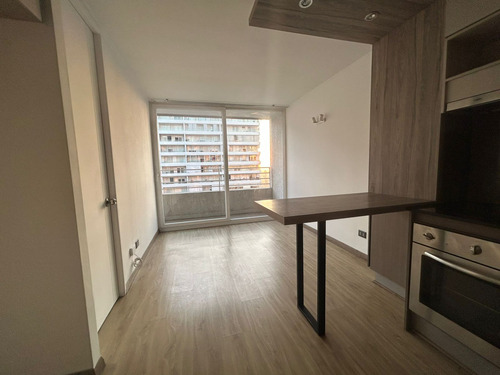 Arriendo Depto. De 1d1b En Fernandez Albano Metro El Parron