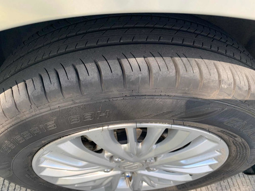 Imagen 6 de 12 de Suzuki Ertiga 2021 1.5 Gls Mt