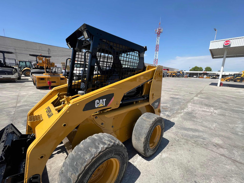 Minicargador Caterpillar 236b3 2013