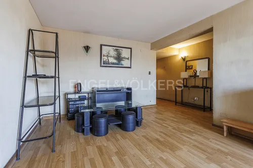 Departamento Para Remodelar En Augusto Leguía/reyes Lavalle