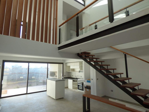 Imagen 3 de 24 de Dúplex En Venta Docta