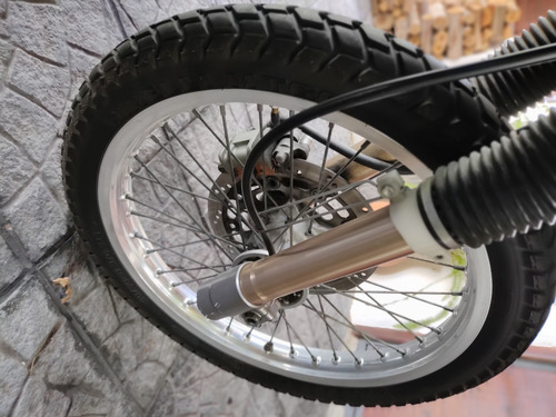 Imagen 10 de 15 de Suzuki Dr650