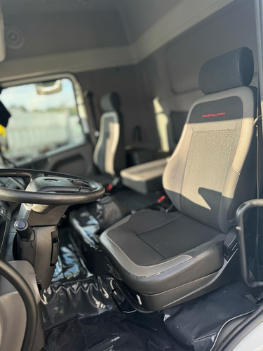 Vw 30330 Bitruck 8x2 Carroceria Basculante 2022