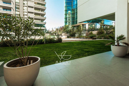 Departamento En Venta De 3 Dorm. En Vitacura
