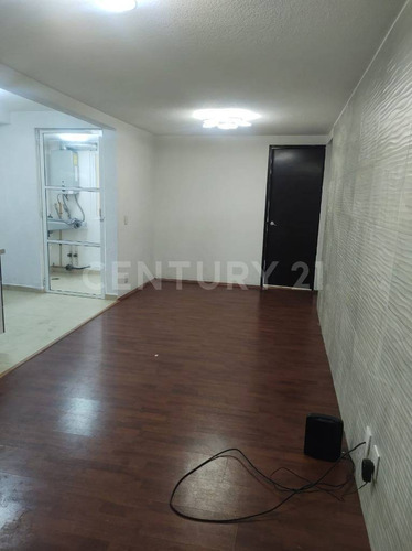 Departamento En Venta En 3er Piso Felipe Pescador