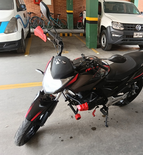 Víctory Nitro 125