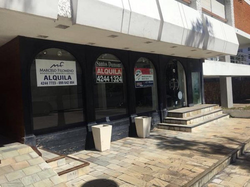 Venta Excelente Local En Calle 20, Península, Punta Del Este