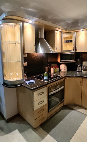 Imagen 9 de 16 de Espectacular Apartamento Ideal Para Ejecutivo En Edificio Reciente De Lujo