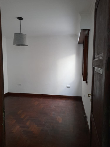 Imagen 8 de 15 de Ph De 3 Ambientes Con Patio En Chauvin