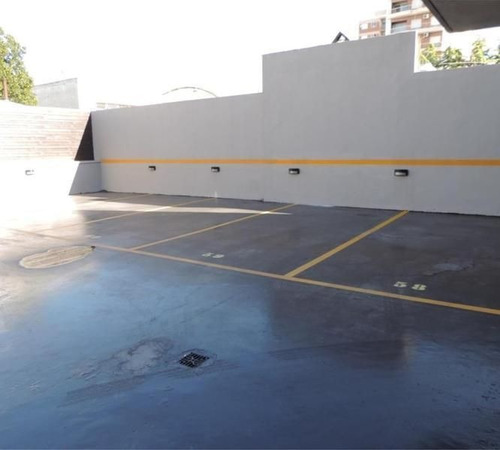 Imagen 6 de 7 de Cochera Descubierta Alquiler Villa Pueyrredón