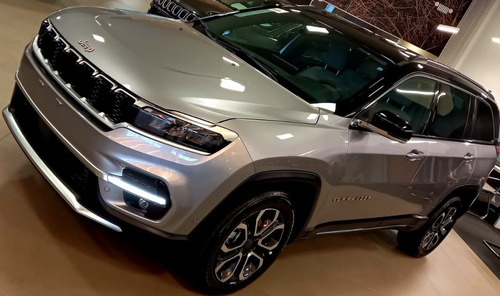 Imagem 3 de 5 de Jeep Commander Limited T270 Turbo Flex 2022