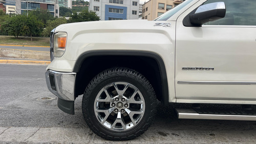 GMC Sierra 5.3 Slt Crew Cab 4x4 Mt