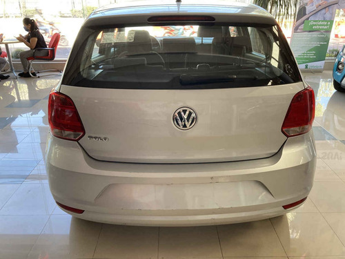 Volkswagen Polo 2019 5p Startline L4/1.6 Aut
