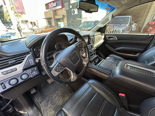 GMC Yukon 6.2 Denali 8 Vel Awd At