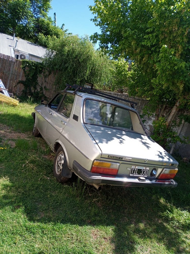 Renault 12