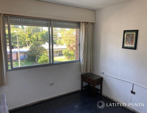 Imagen 7 de 17 de Apartamento En Arcobaleno, 2 Dormitorios