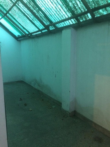Imagen 13 de 15 de Departamento Tipo Casa En Alquiler En Banfield Oeste