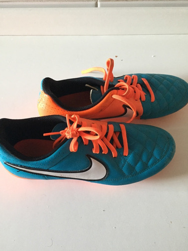 Chuteira Nike Tiempo