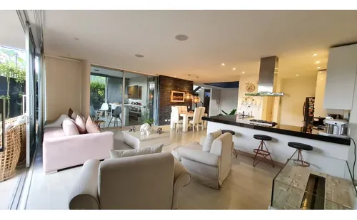 Vendo Casa En El Poblado, San Lucas