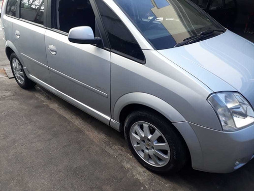 Imagem 2 de 11 de Chevrolet Meriva 2004 1.8 Flex Power 5p