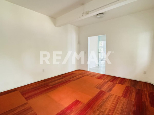 Renta Primer Nivel Casa