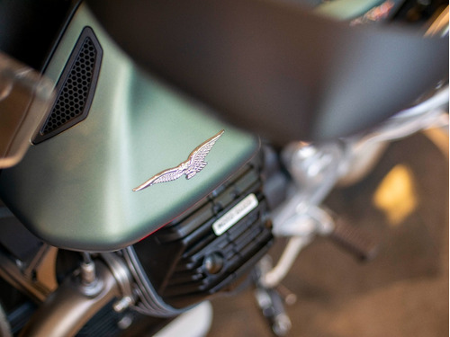 Imagen 16 de 25 de Moto Guzzi V85 Tt Verde Financiación Disponible