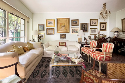 Venta 4 Ambientes Con Balcon En Recoleta
