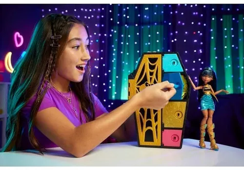 Boneca Monster High Dança Dos Monstros Cleo Mattel HNF70 - Arco-Íris Toys