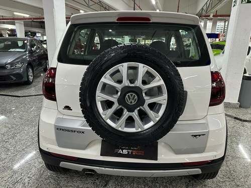 Volkswagen Crossfox 1.6 Vht Total Flex I-motion 5p