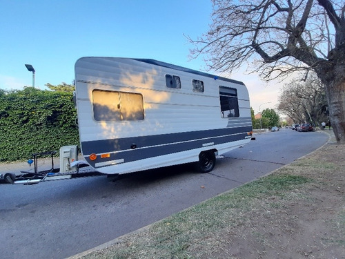 Imagen 2 de 25 de Casa Rodante Homologada 480 Con Frenos Y Full!