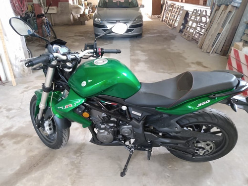 Imagen 2 de 20 de Benelli Tnt 300 Impecable 2021 (no Mt03,dominar,duke 390 )