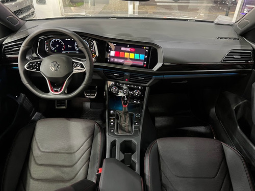 Imagen 6 de 25 de Nuevo Volkswagen Vento 2.0 Gli 230cv 2023 Autotag Vw 0km Pl