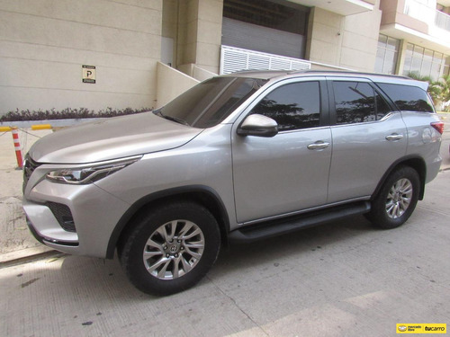 Toyota Fortuner 2.7l