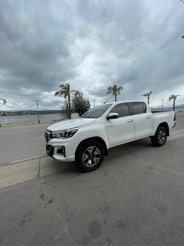 Toyota Hilux 2.8 Cd Srx 177cv 4x2 At 2020