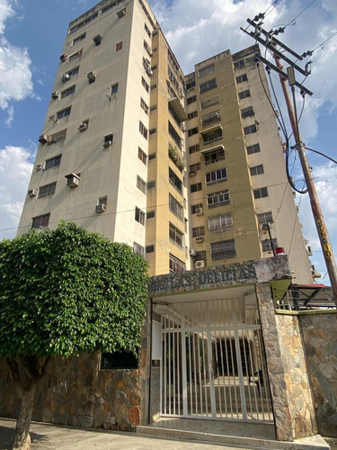 Apartamento Amplio En El Viñedo, Resid Las Delicias - Atm
