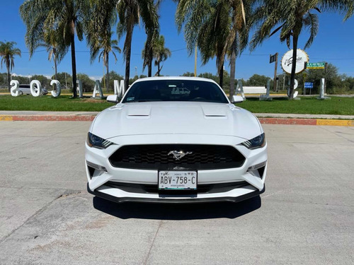 Imagen 2 de 15 de Ford Mustang 2.3 Turbo Ecoboost