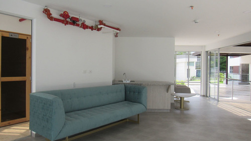 Imagen 23 de 25 de Venta De Hermoso Apartamento Esquinero (moderno) En Pinares Pereira