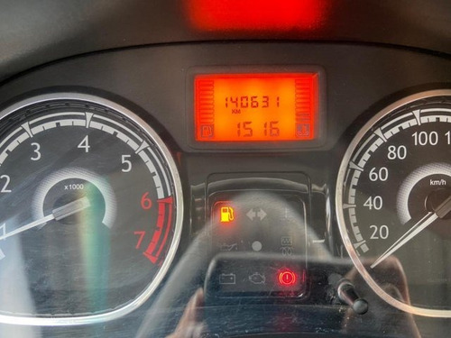 Imagem 5 de 5 de Sandero 1.0 Authentique 16v Flex 4p Manual