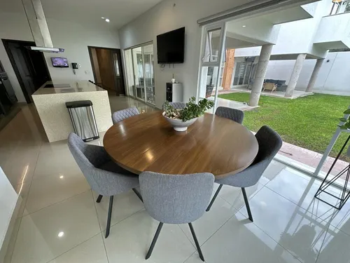 La Herradura, Preciosa Casa En Venta.