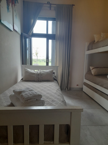 Casa De Campo Con Pileta En San Andres De Giles