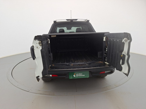 Fiat Toro 2.0 16V TURBO DIESEL VOLCANO 4WD AT9